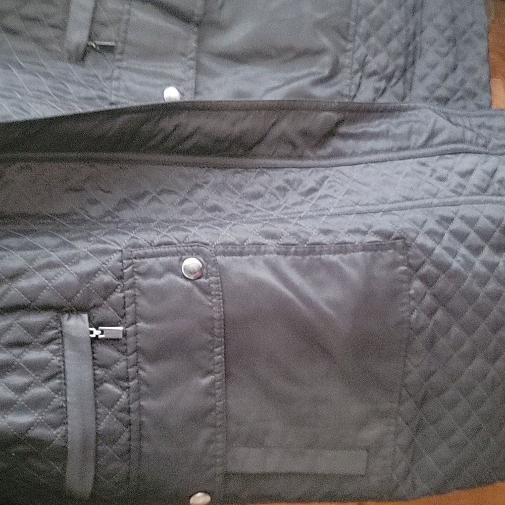 Jacket - Picture 2 of 4